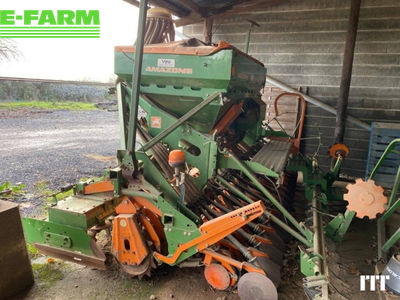 E-FARM: Amazone adp 402 - Semoir - id KAUN1QH - 14 900 € - Année: 2004