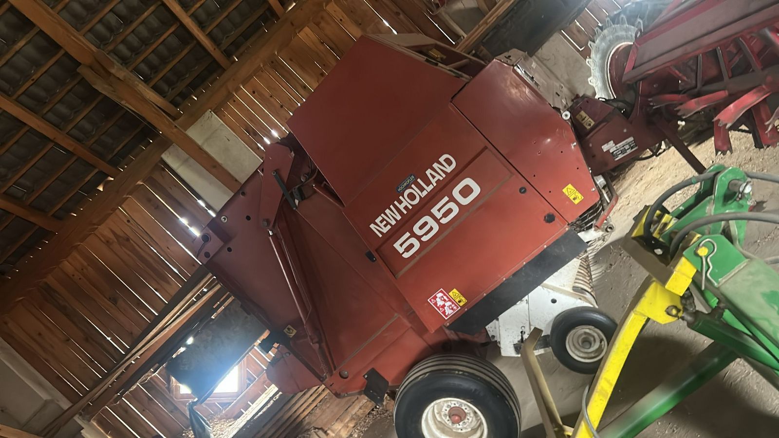 New Holland 5950 Ballenpresse 5.990 €