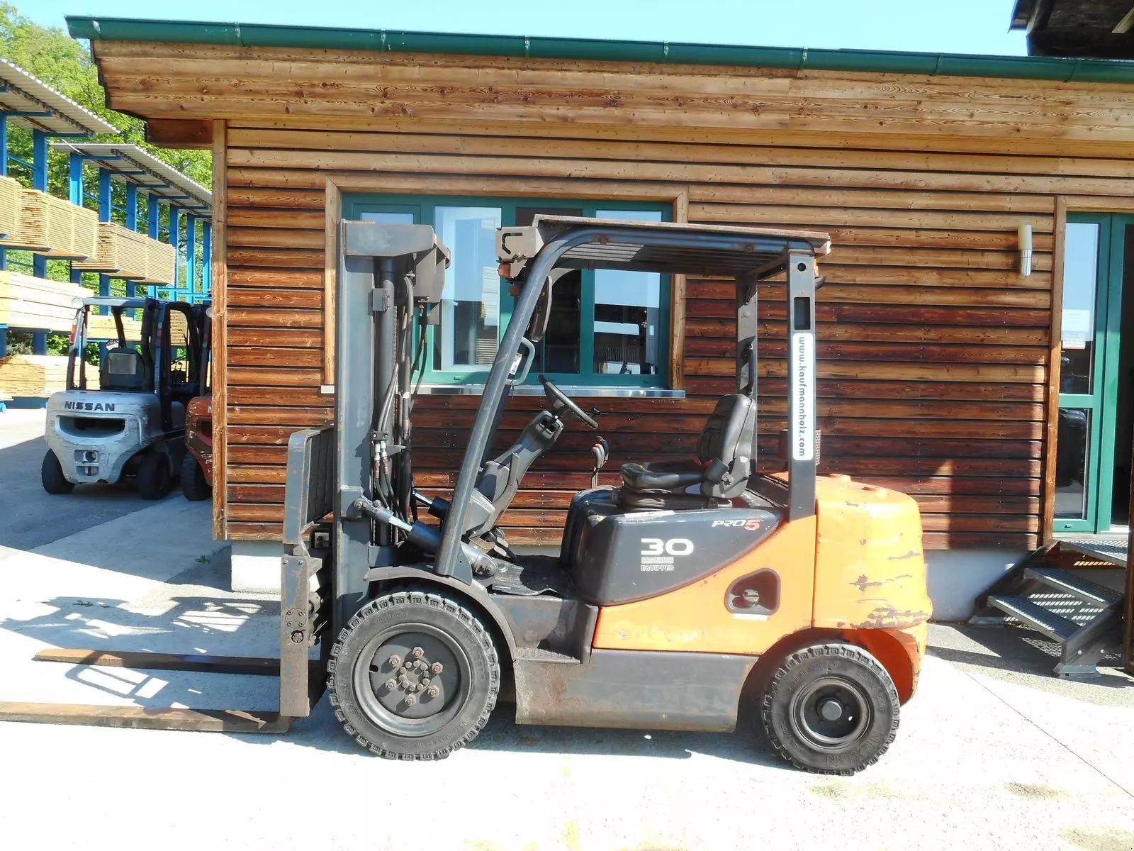 E-FARM: Doosan d30s-5 mit triplex 4,7m + ss + zv - Forklift - id W1RULTL - €11,900 - Year of construction: 2016 - Engine hours: 2,926,Austria