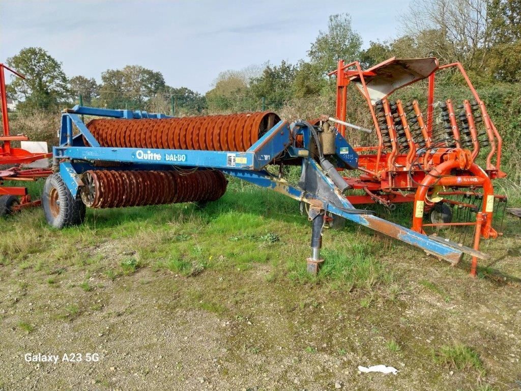 E-FARM: DAL-BO rouleau 8.30 m - Presas vyniotuvas - id SD54MRX - 6 500 € - Gamybos metai: 2010 - Prancūzija