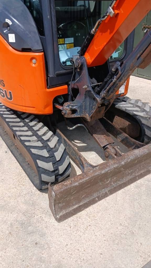 E-FARM: Hitachi ZX26U-5 - Mini ekskavatorius - id Q2EBCXE - 19 906