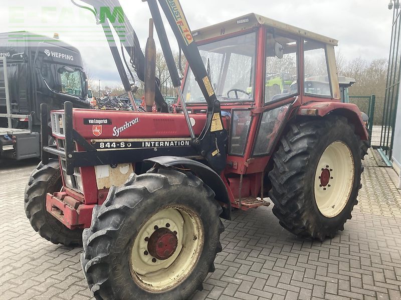 Case IH 844-sa Tractor