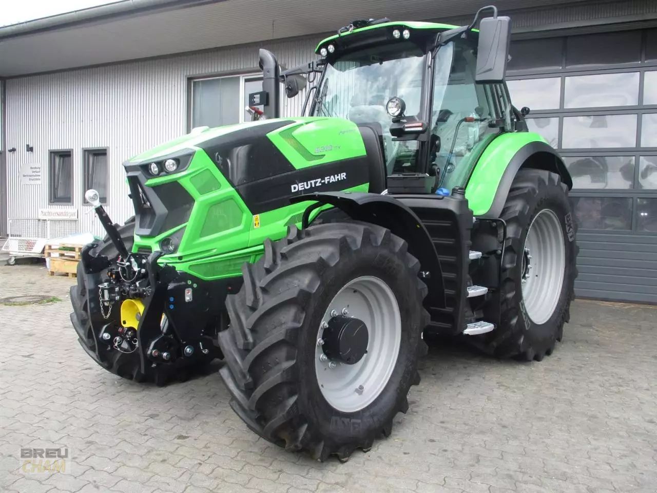 Deutz-Fahr 6210 Agrotron TTV Traktor 147.000 €