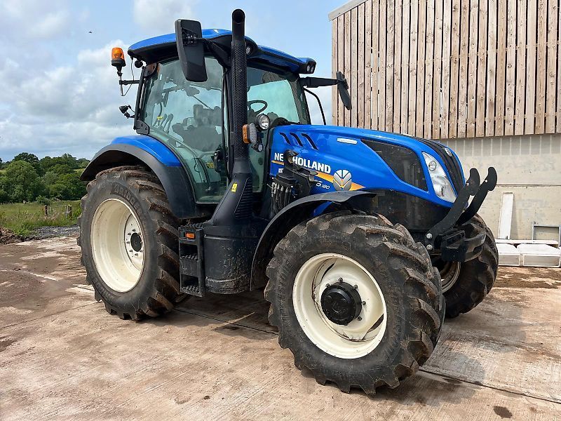 E-FARM: New Holland T6.180 - Traktor - id 6YKALFQ - 102.454 € - Baujahr: 2024 - Abgelesene Motorstunden: 560,Vereinigtes Königreich