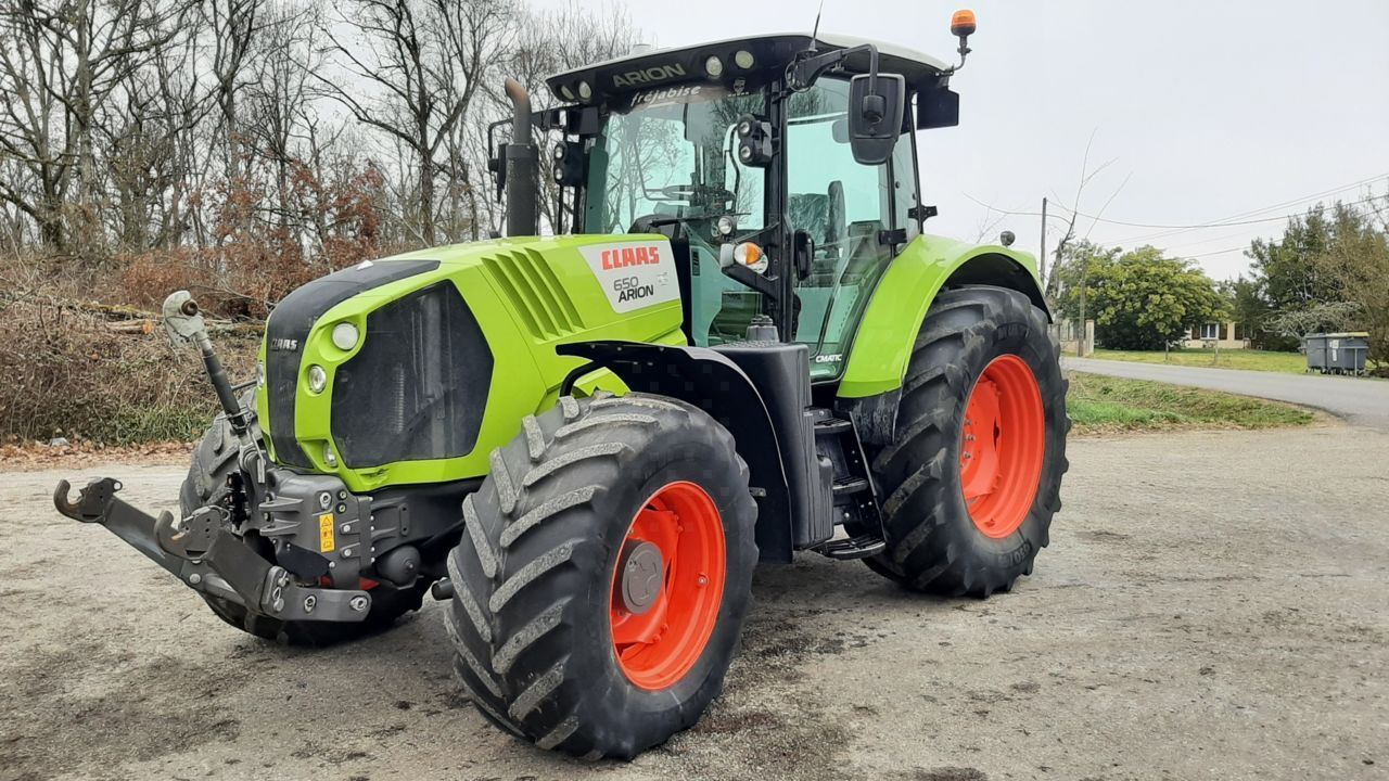 E-FARM: Claas Arion 650 CMATIC CEBIS - Traktor - id ENY83HG - 68 000 € - Rok produkcji: 2015 - Motogodziny: 4407,Moc silnika: 185,Francja