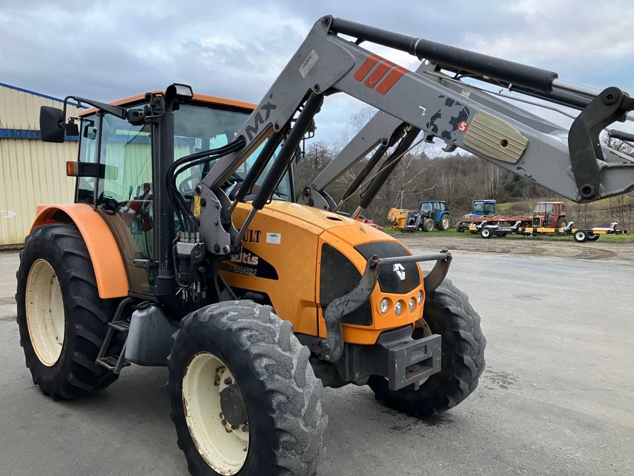 E-FARM: Renault celtis 436 rx - Tractor - id DGV9KNV - 25.000 € - Año: 2003 - Horas: 7800,Potencia del motor: 80,Francia