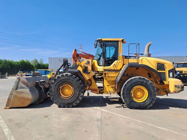 VOLVO l 180 g Gummiged 73.000 €