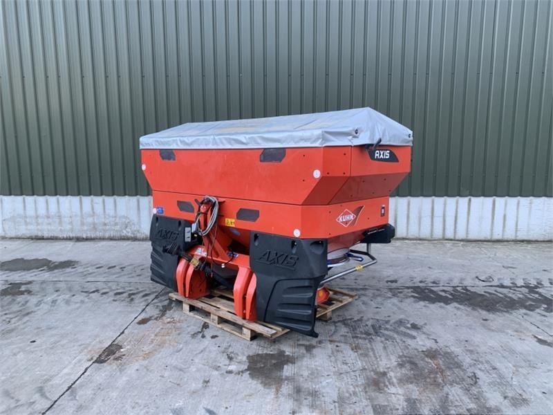 E-FARM: Kuhn kuhn axis 40.2 m-emc fert spreader - Esparcidor de abono - id YGKKCFA - 11.830 € - Año: 2019 - Reino Unido