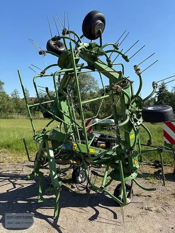 Krone KW 7.82/6x7 Karuzelowy przetrząsacz do siana