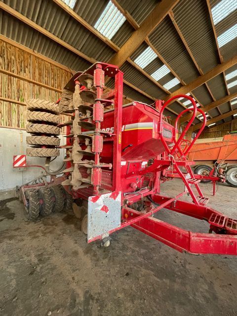 E-FARM: HORSCH Pronto 6 DC - Secí stroj pro přímý výsev - id MFBXZX5 - 30 000 € - Rok výroby: 2011 - Francie