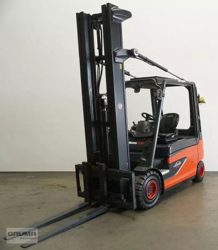 E-FARM: Linde e 30 l 387 - Carrello elevatore - id 7CP2Z27 - 30.900 € - Anno di costruzione: 2016 - Ore: 2.927,Germania