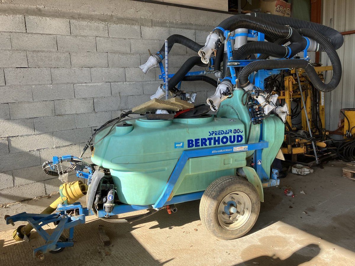 E-FARM: Berthoud speedair 800 - Pulvérisateur - id 69Z1FII - 5 500 € - Année: 2012 - France