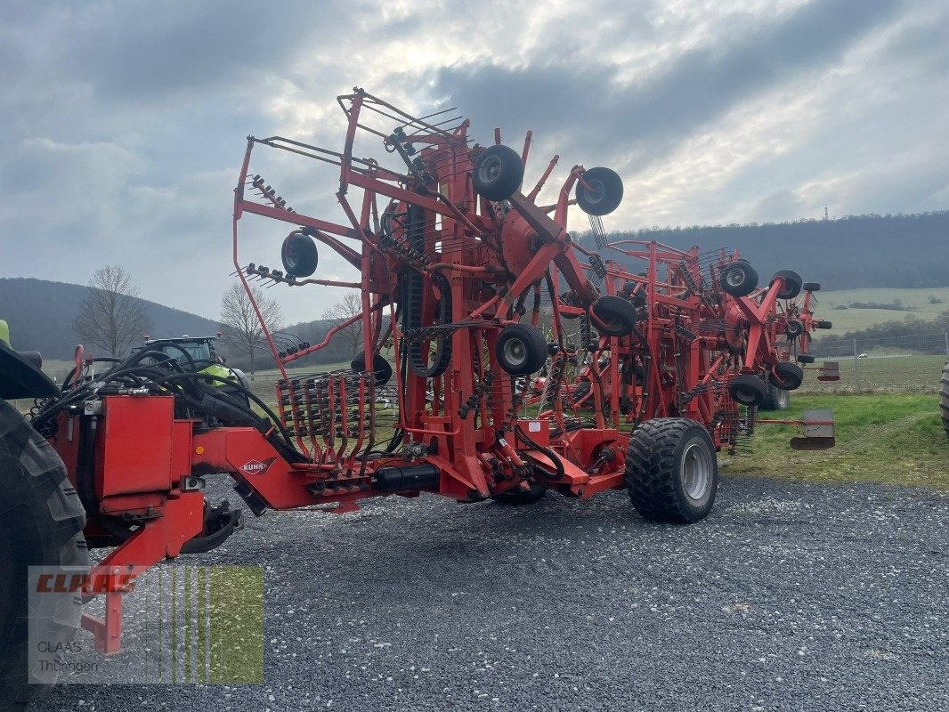 Kuhn GA 15031 windrower €17,500