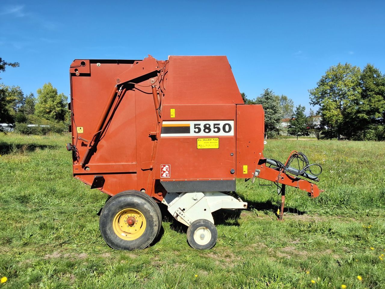 New Holland 5850 Ballenpresse 4.500 €