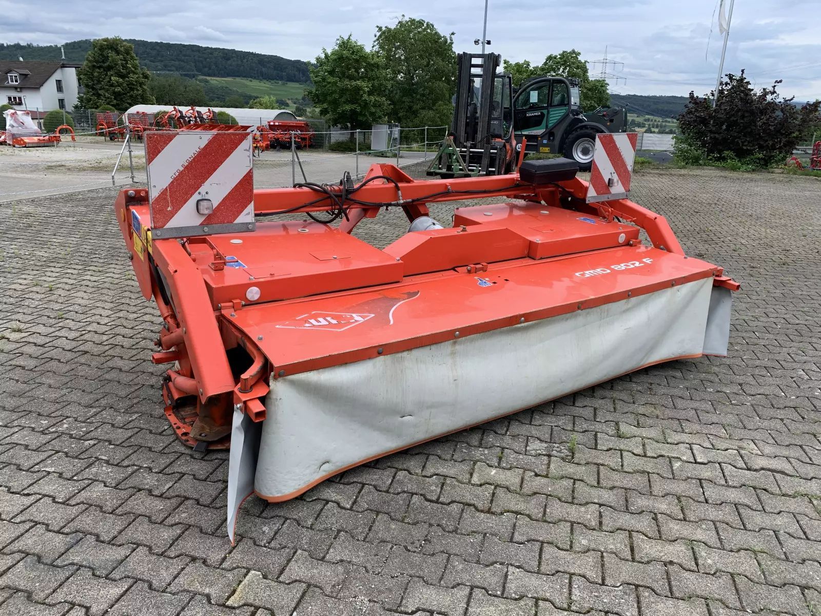 E-FARM: Kuhn GMD 802 F - Segadora - id M7PKHQG - 6900 € - Alemania