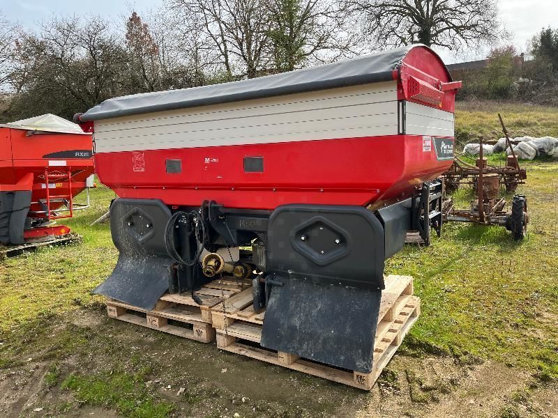 Kverneland tlx geospread Spandiconcime 15.900 €
