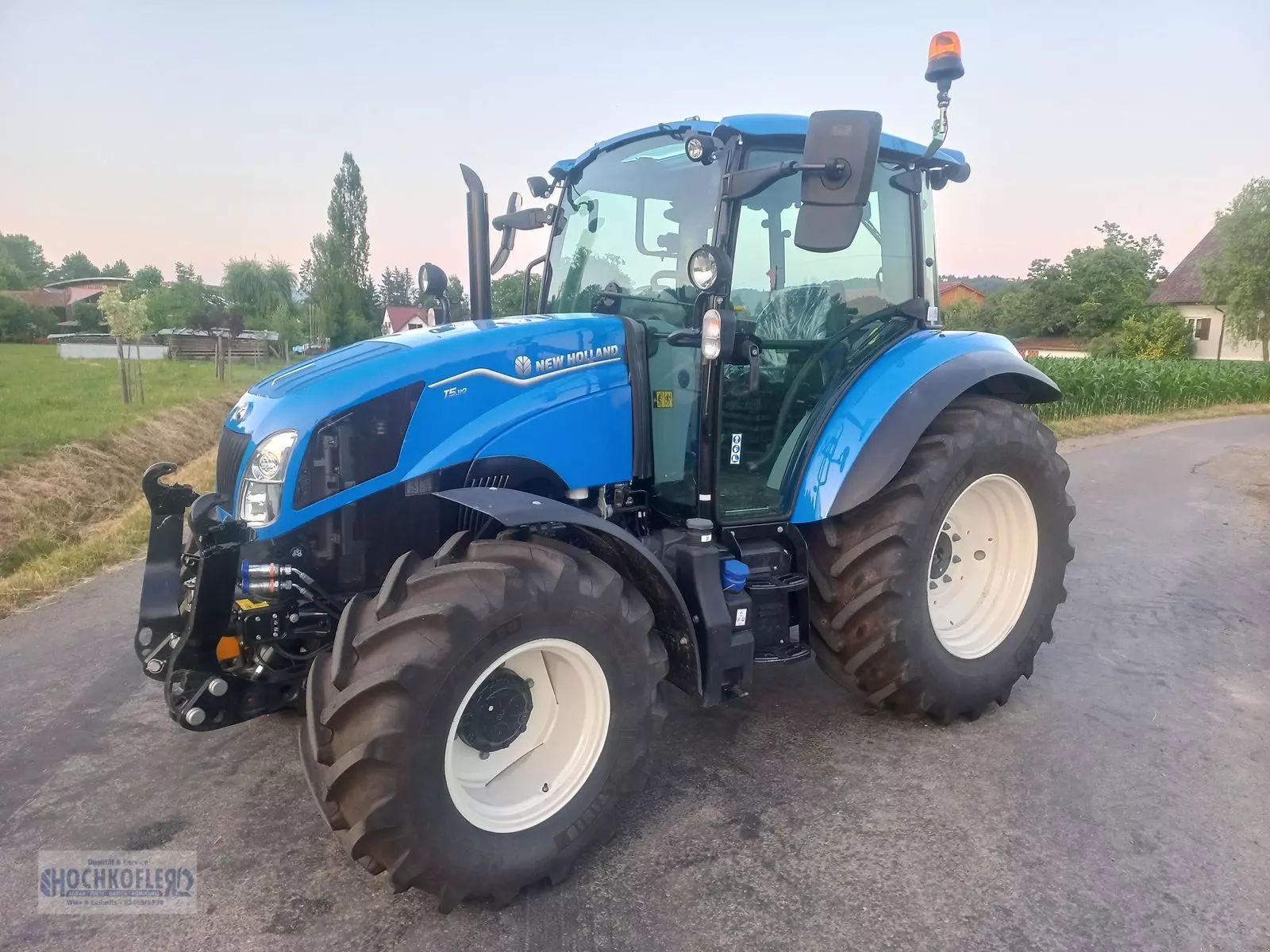 E-FARM: New Holland T5.110 - Tractor - id IXIGYNP - €67,168 - Year of construction: 2023 - Engine hours: 120,Engine power (HP): 110,Austria