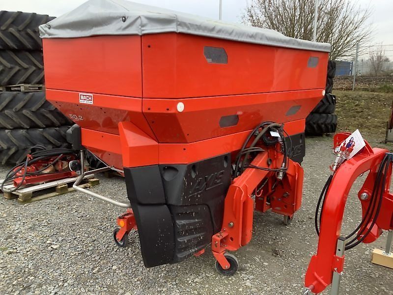 E-FARM: Rauch axis h 50.1 emc+w - Rozsiewacz nawozów - id KXE42ZZ - 15 900 € - Rok produkcji: 2017 - Niemcy
