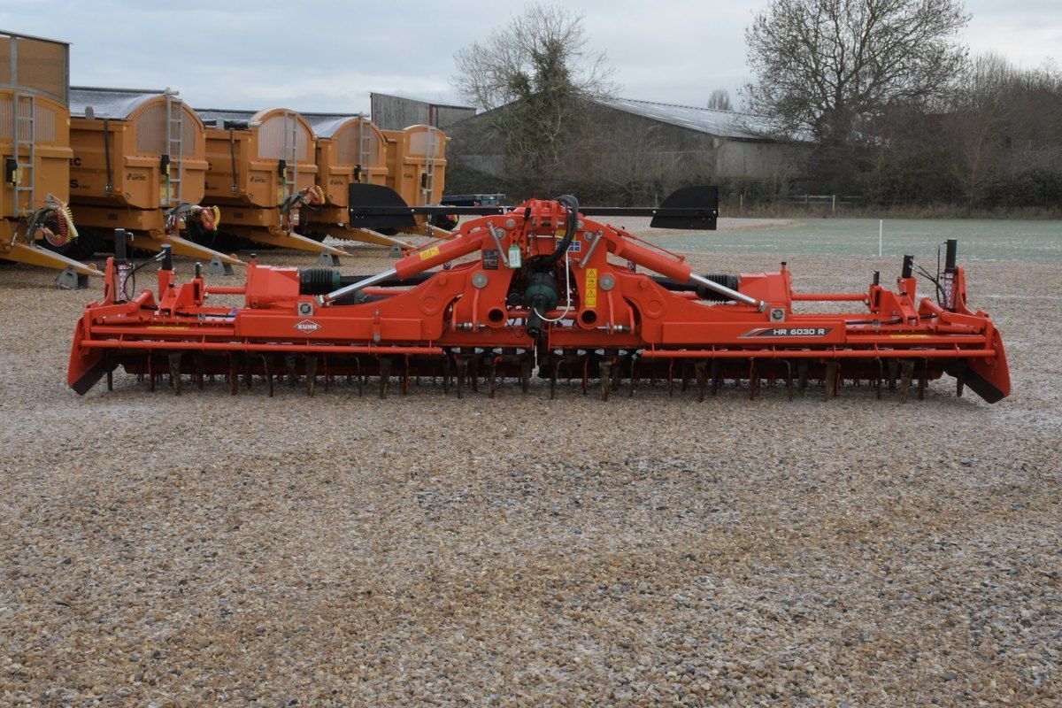 Kuhn HR 6030 R Kreiselegge 51.744 €