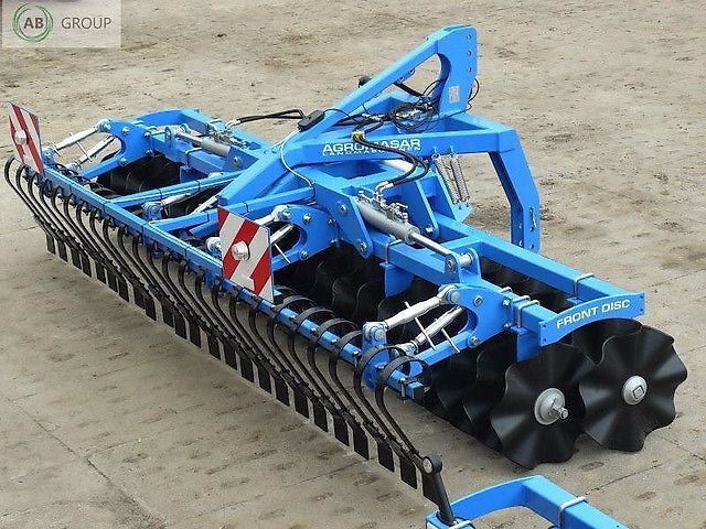 E-FARM: agromasar agregat przedni talerzowy 4 m - Rastra de discos y disco compacto - id 24KB8M8 - 9231 € - Año: 2024 - Polonia