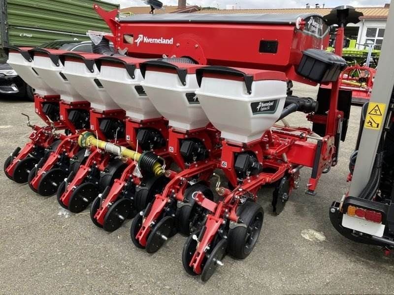 E-FARM: Kverneland optima v sx - 6 reihen - Inne rozsiewacze - id MVKUCNR - 46 990 € - Rok produkcji: 2025 - Niemcy
