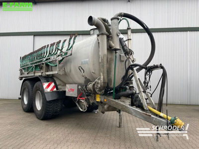 E-FARM: Fliegl vfm 18000 maxxline - Tanker - id YUYISFG - €32,851 - Year of construction: 2016 - Germany