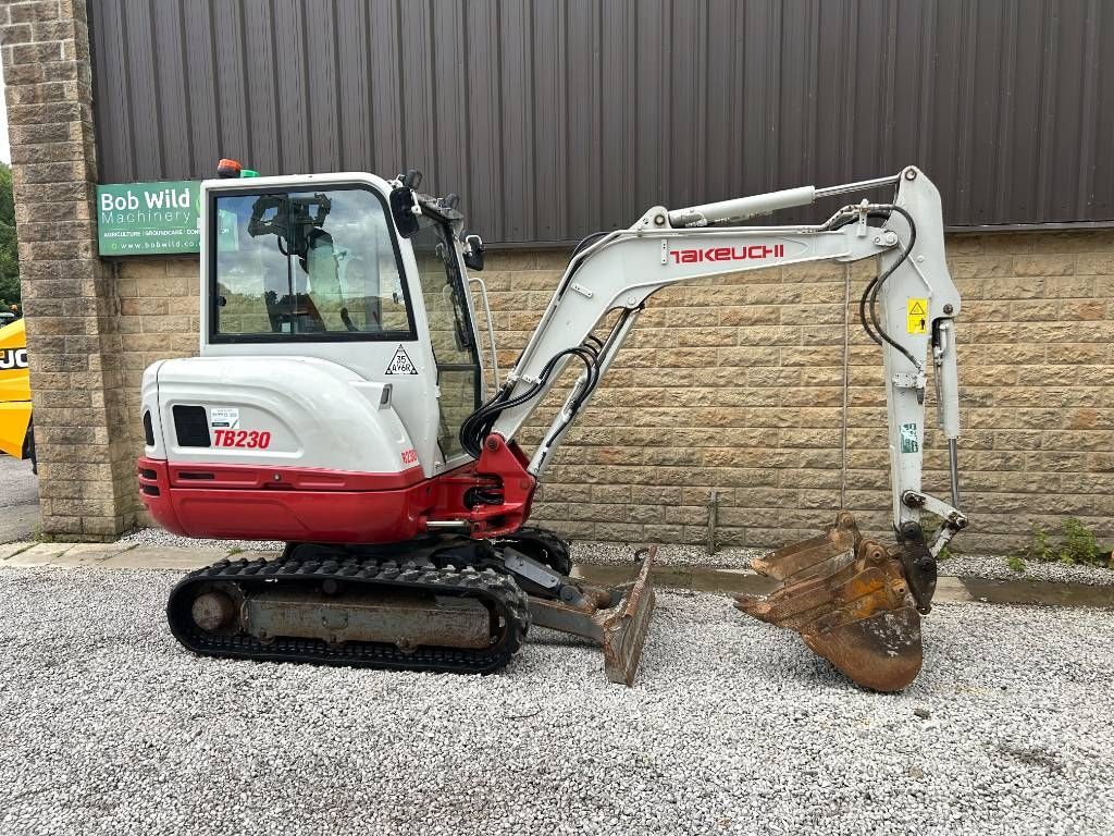 Takeuchi TB 230 Minibagger 24.283 €