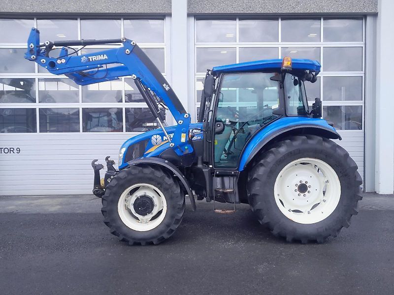E-FARM: New Holland TD5.95 - Traktor - id IKEY2PT - 54 167 EUR - Gyártási év: 2016 - Üzemóra (motor): 1050,Motor teljesítménye (LE): 99,Ausztria