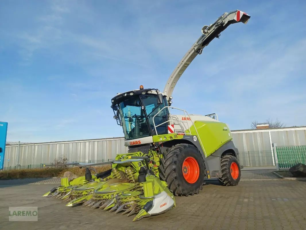 Claas Jaguar 860 Cosechadora de forraje autopropulsada 352.000 €