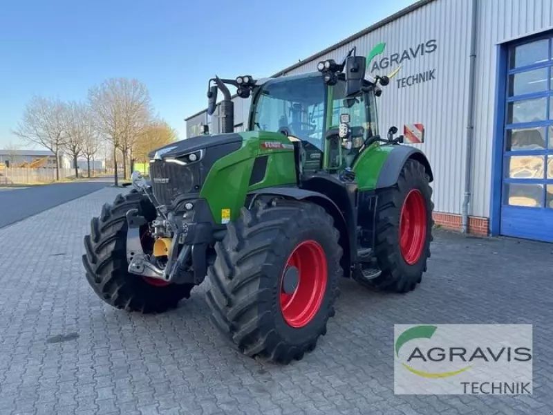 Fendt 726 Vario ProfiPlus Tractor €224,900
