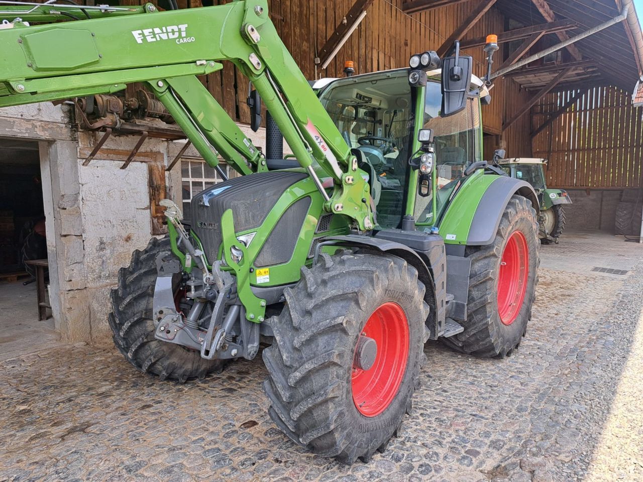 Fendt 516 Vario Profi Plus Tractor €122,500