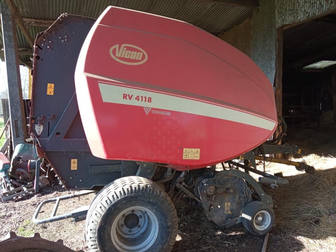 E-FARM: Vicon RV 4118 - Baler - id GPNULGU - €10,500 - Year of construction: 2011 - Total number of bales produced: 15,500,France
