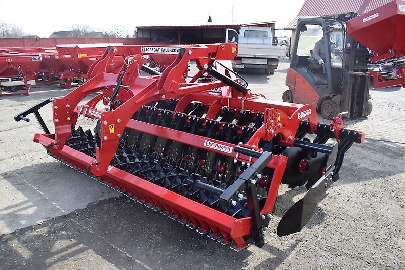 Strumyk kurzscheibenegge tiger ii mit hitch 300 cm packerwalze Disc harrow €5,620