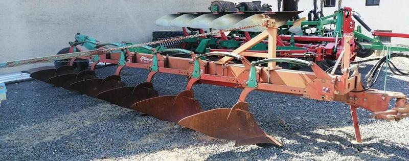 Kverneland PW 100 Variomat plough €6,000