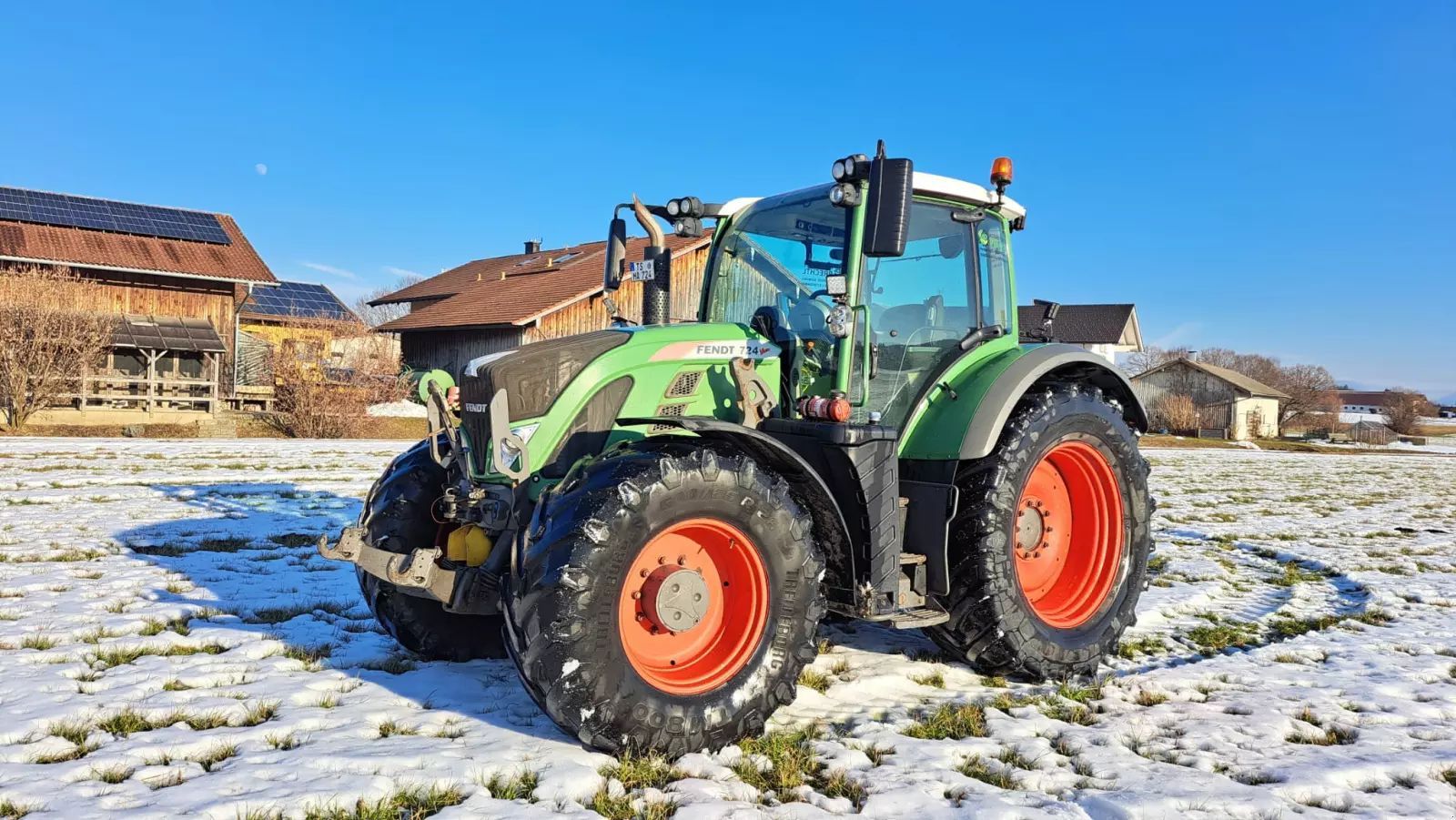 Fendt 724 Vario Profi Plus Trattore 92.437 €