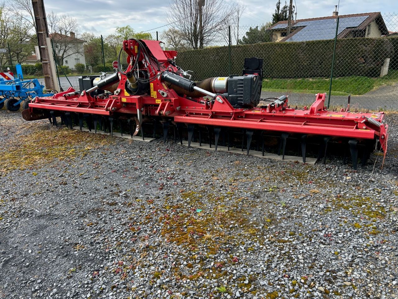 Kverneland ngh advance Brona karuzelowa 29 000 €