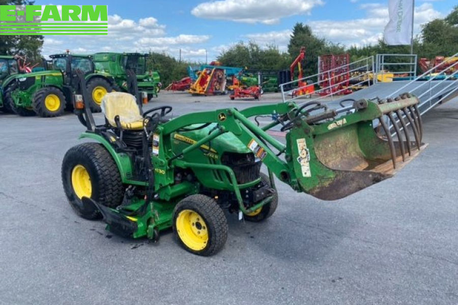 John Deere 2032 R - Traktor - id Q9RR45D - 15.000 € - Baujahr: 2014 -  Motorleistung (PS): 36