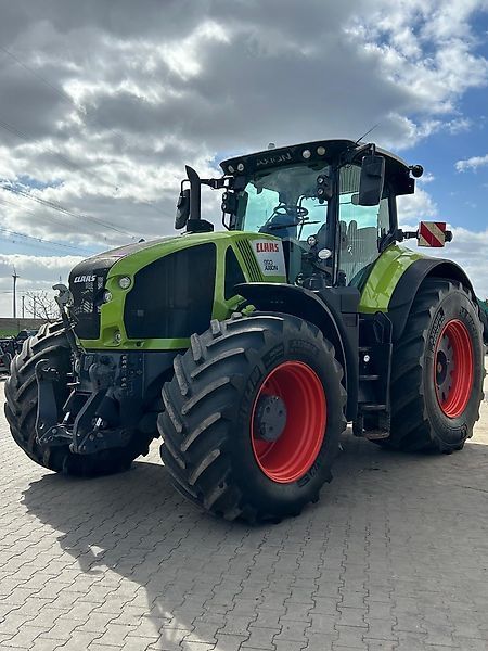 Claas Axion 950 Tractor €117,000