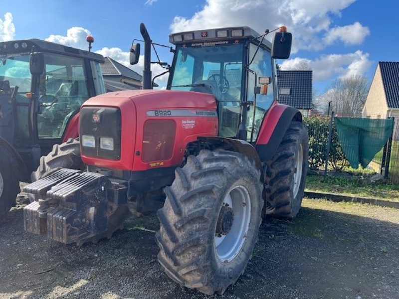 Massey Ferguson 8220 tractor 19.500 €