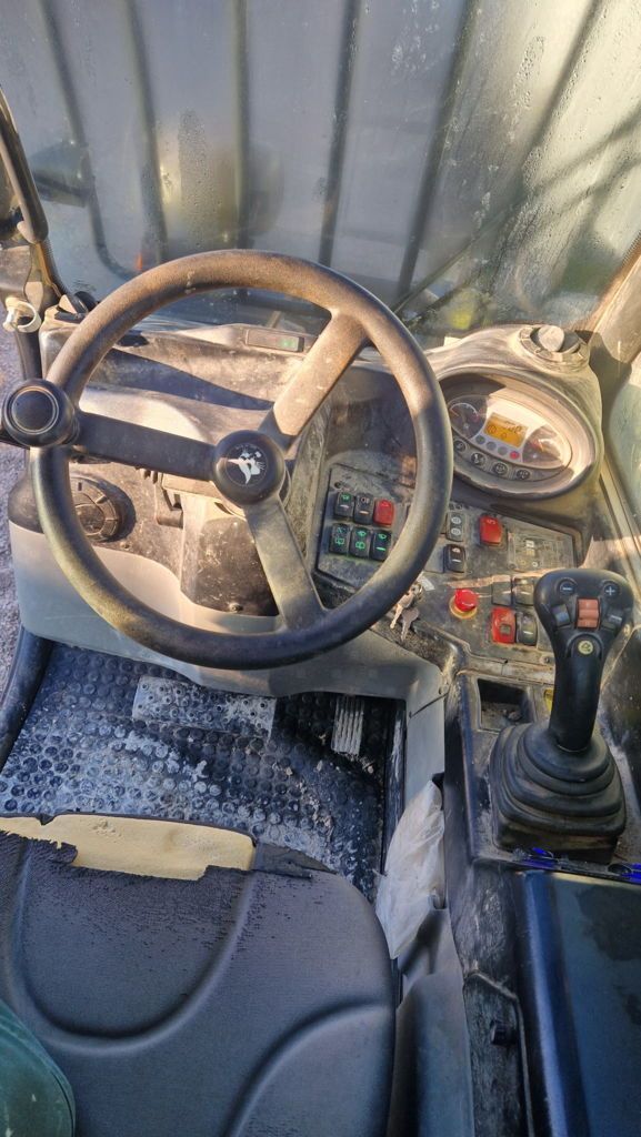 Bobcat t40180 Телескопический погрузчик 50 000 €