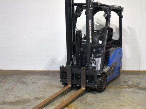 E-FARM: Linde e 16 h evo 386-02 - Stivuitor - id 9M6AWC8 - 9.950 EUR - Anul: 2019 - Citeste ore: 8.373,Germania
