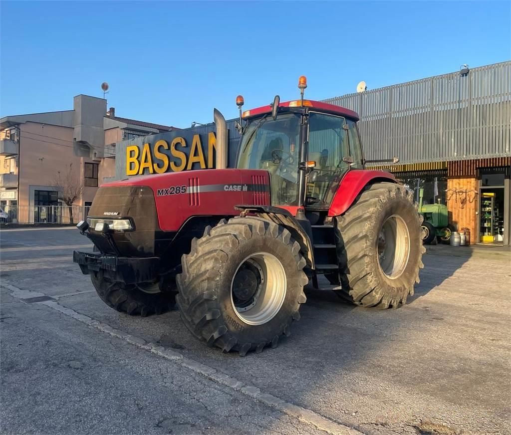 E-FARM: Case IH MX 285 - Tractor - id FFG4XDF - 45.000 € - Año: 2005 - Potencia del motor: 287,Italia