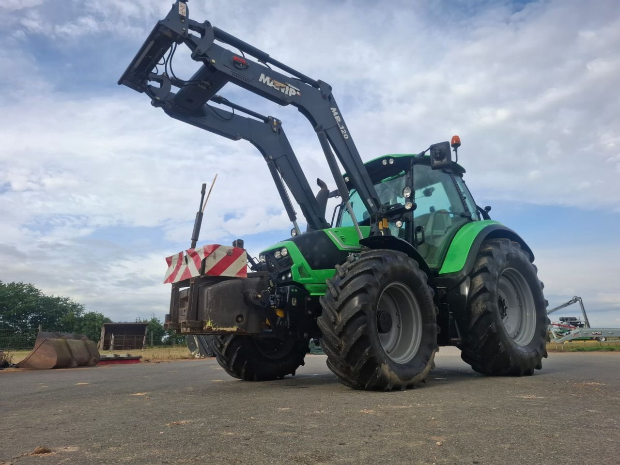 Deutz-Fahr AgroTron 6150.4 TTV Traktor 62 000 €