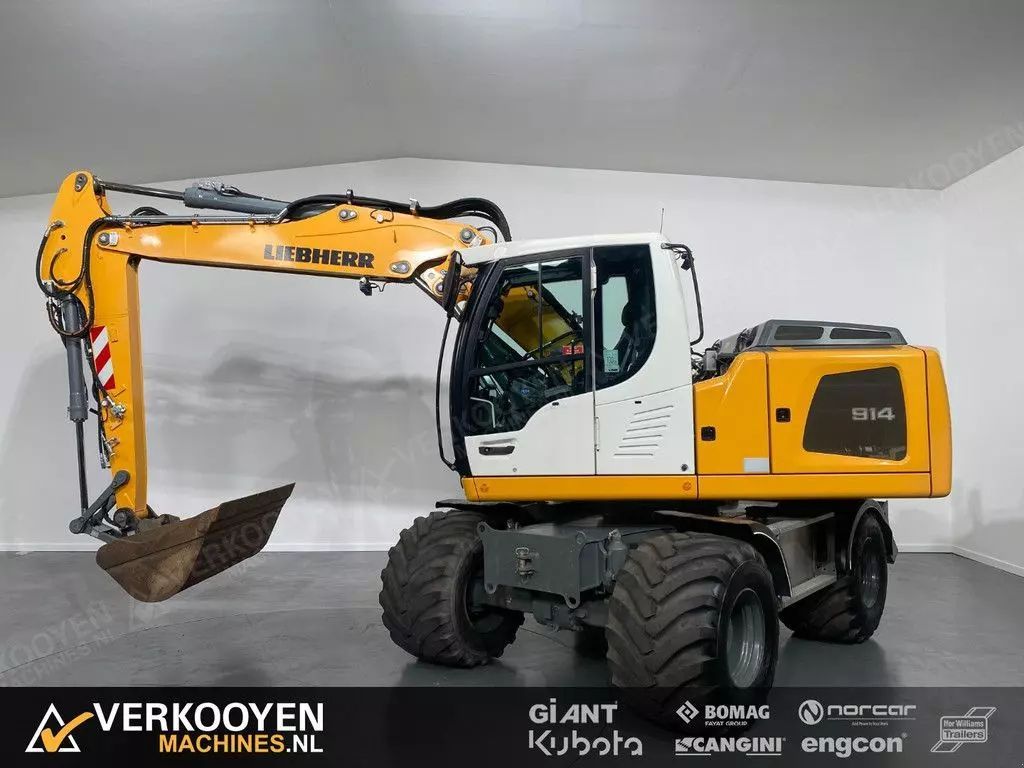 E-FARM: Liebherr a914-li - Pelleteuse - id ZJIFD58 - 137 500 € - Année: 2015 - Pays-Bas