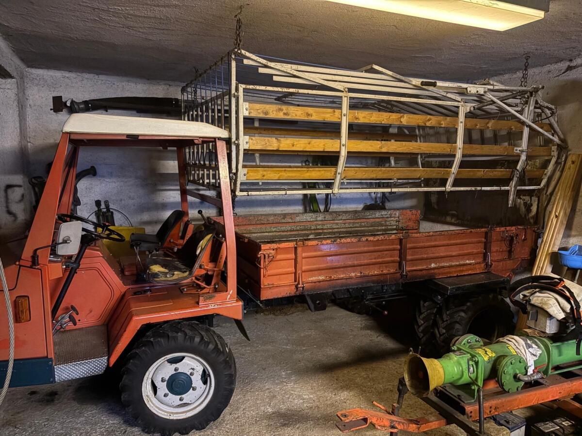 REFORM Motorno vozilo 6.500 €