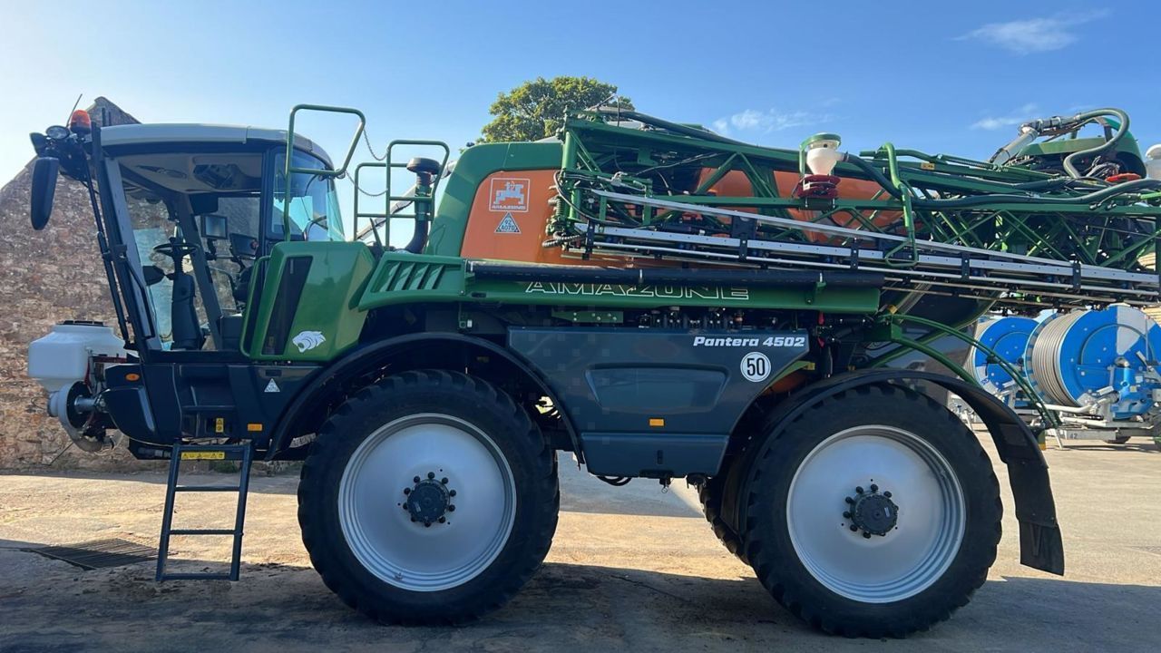 Amazone pantera 4502 Sprayer