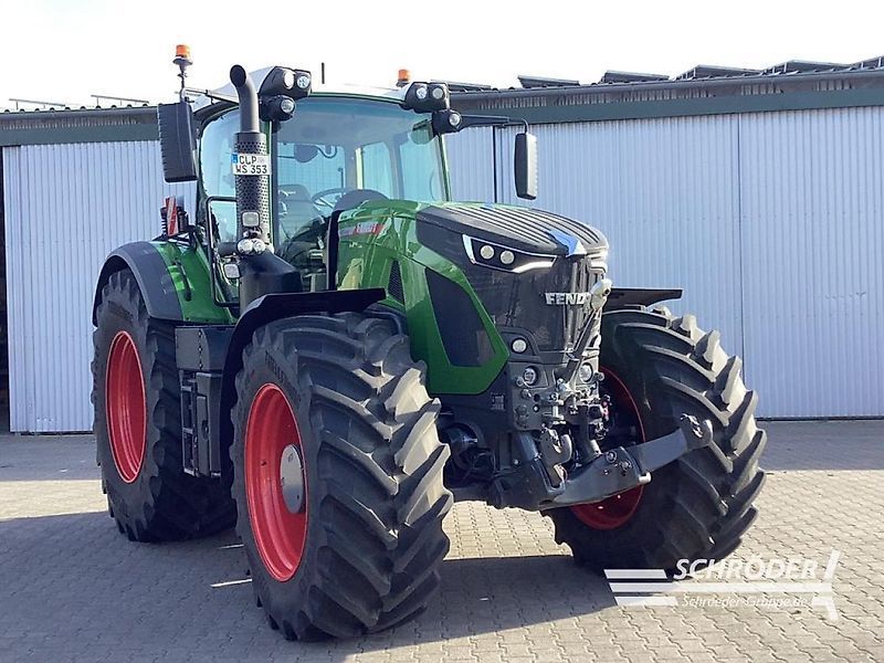 E-FARM: Fendt 933 Vario ProfiPlus - Tracteur - id CNUBQIC - 309 500 € - Année: 2023 - Lecture du nombre d'heure: 668,Puissance du moteur (chevaux): 325,Allemagne