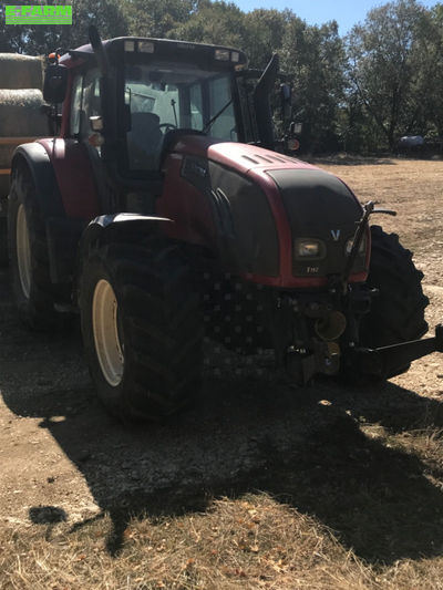 E-FARM: Valtra T152 Versu - Τρακτέρ - id LUTKCSG - 35.000 € - Χρονία: 2011 - Μετρητής ωρών: 8.500,Ισχύς κινητήρα: 150,Γαλλία