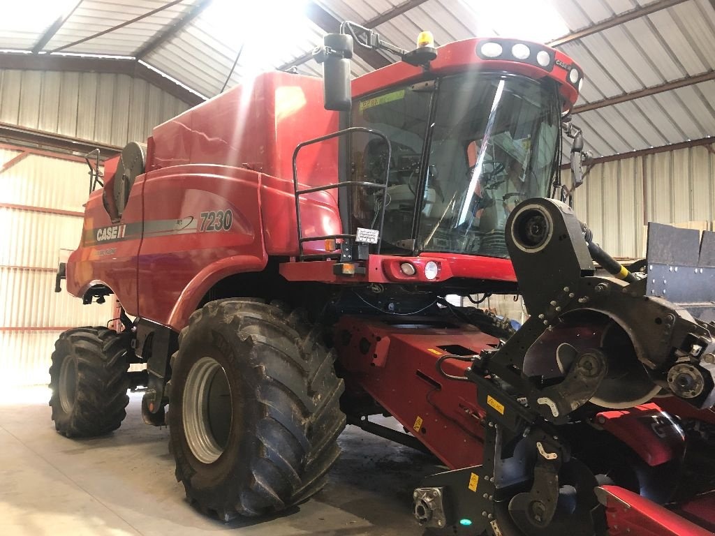 Case IH Axial Flow 7230 combine €155,000