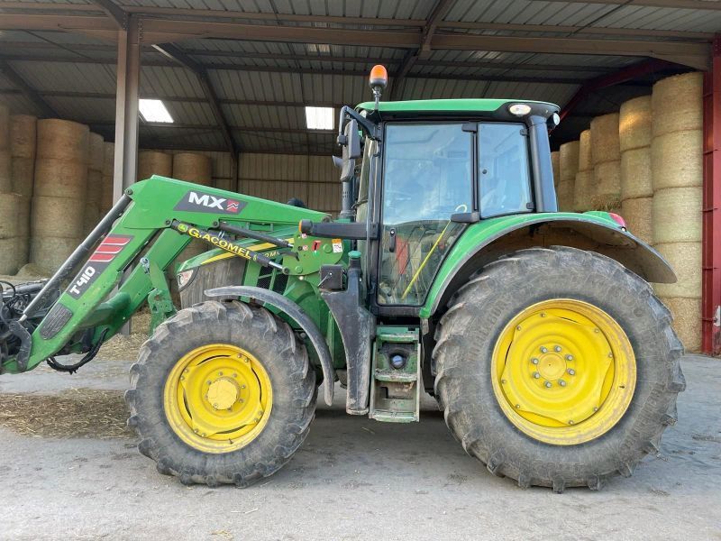 E-FARM: John Deere 6110 M - Traktor - id YR22LSH - 82.000 € - Baujahr: 2022 - Abgelesene Motorstunden: 2.450,Motorleistung (PS): 110,Frankreich